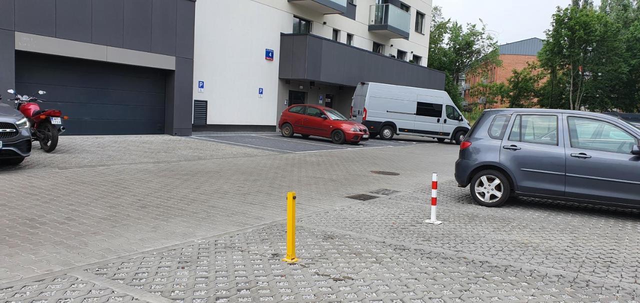 Apple Apartments - Mickiewicza Prywatne Miejsce Parkingowe Łódź Dış mekan fotoğraf