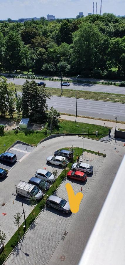 Apple Apartments - Mickiewicza Prywatne Miejsce Parkingowe Łódź Dış mekan fotoğraf